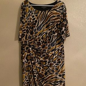 Women’s Animal Print Pull Over Dress Size 3x faux wrap bottom short sleeve